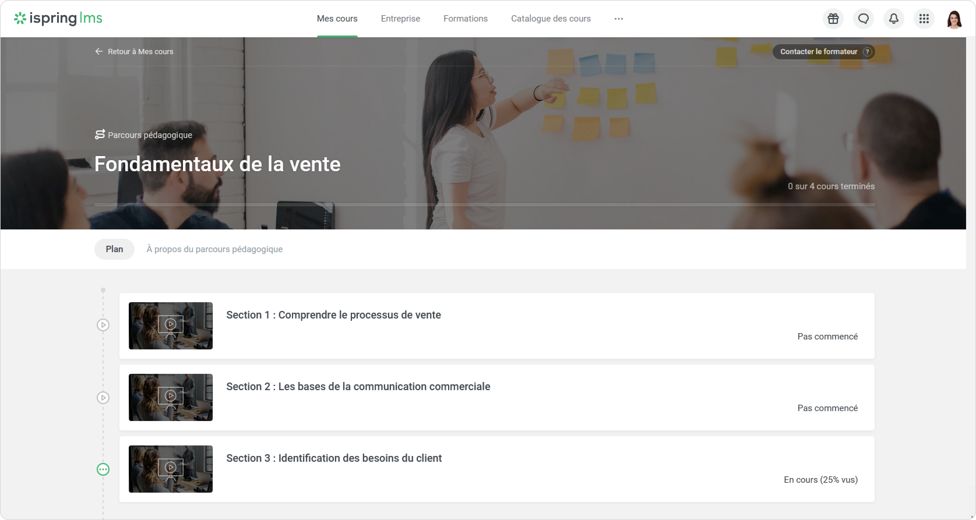 Parcours d’apprentissage dans iSpring LMS Parcours d’apprentissage dans le logiciel pour organisme de formation
