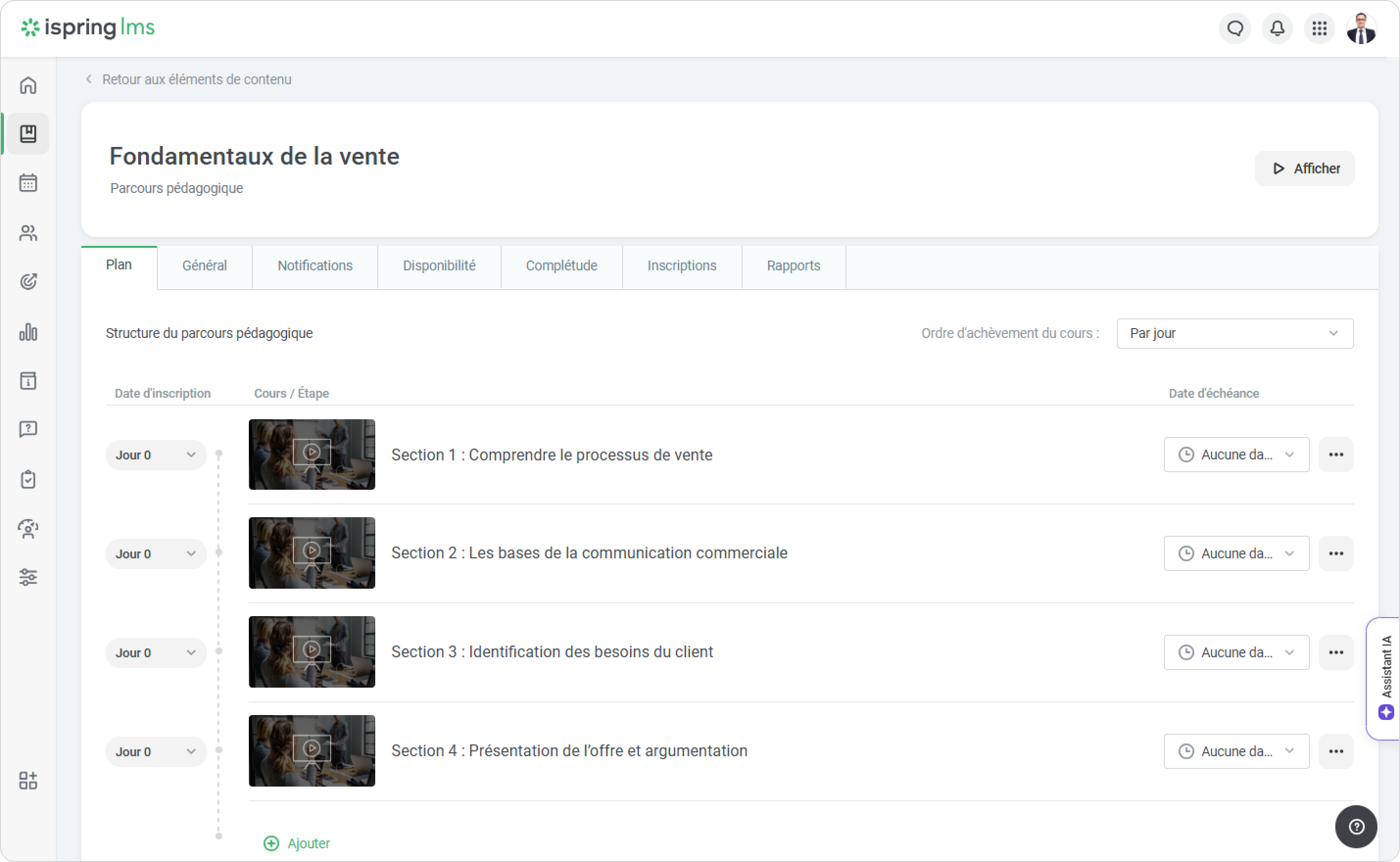 Un parcours pédagogique avec des étapes et des cours dans iSpring LMS Des parcours d’apprentissage personnalisés de la formation PDC