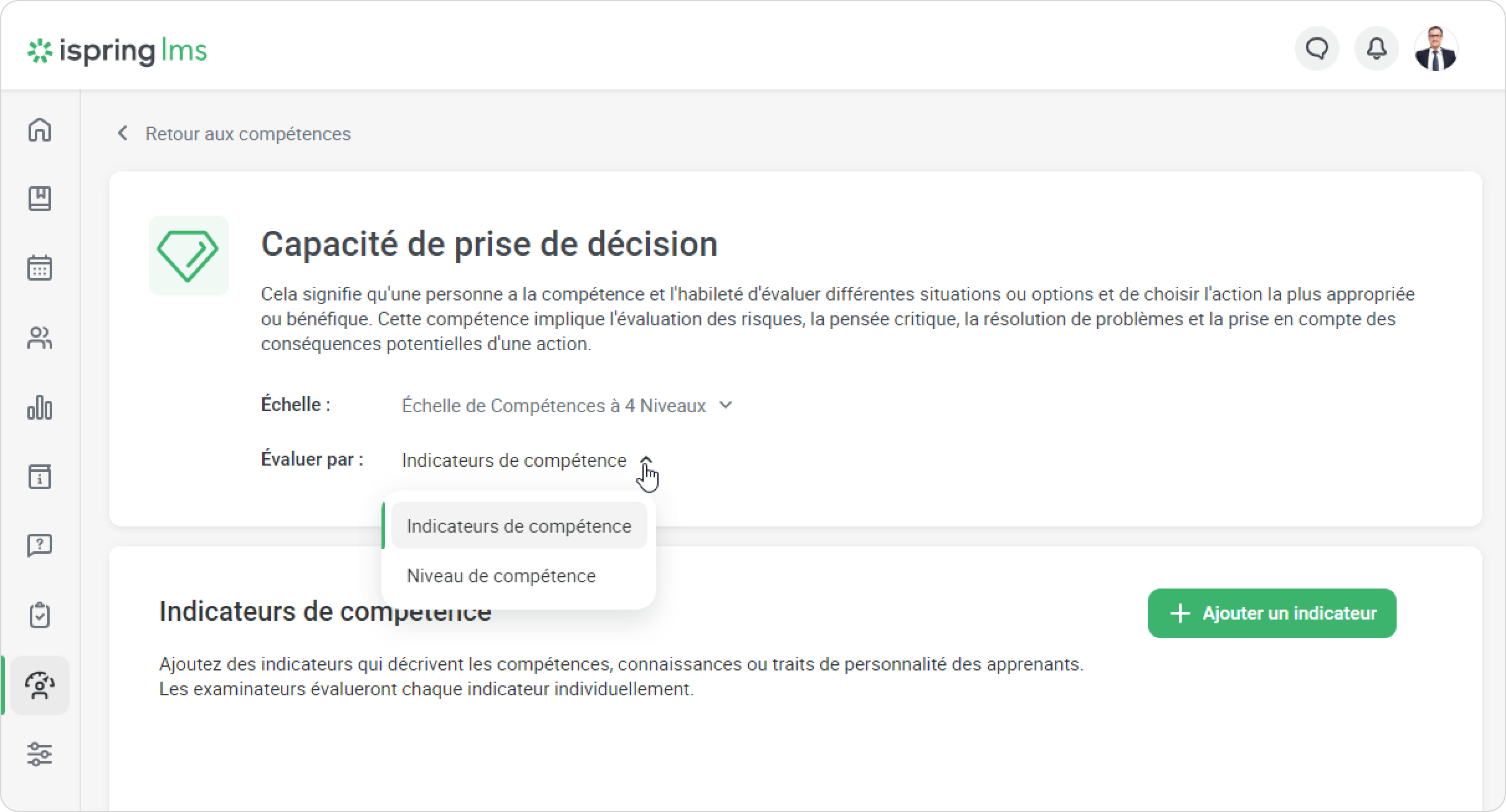 Ajoutez les compétences et les indicateurs L'un des logiciels d'entretien annuel d'évaluation